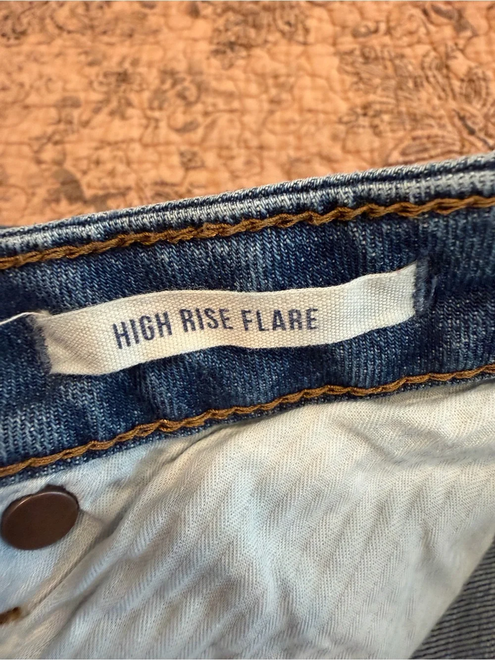 Women’s Wrangler Flared Jeans - High Rise